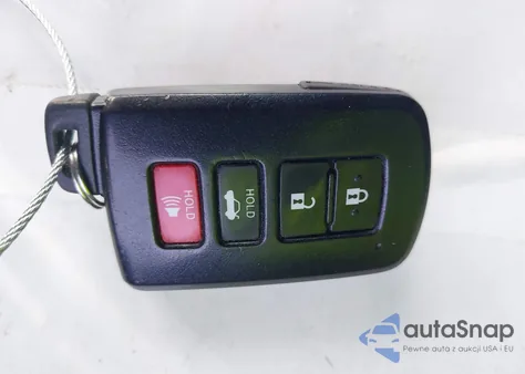 2015 Toyota Corolla S Plus z USA, uszkodzony, nr VIN 5YFBURHE3FP284059